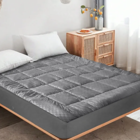 Solid-color Embossed Mattress Bedspread (Option: Gray-King)